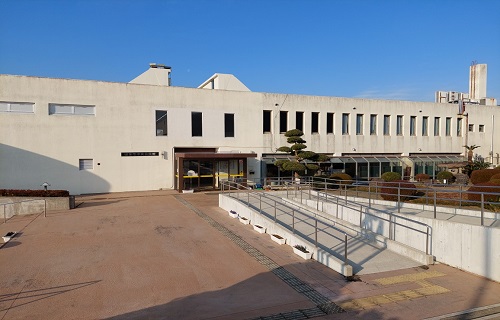 中央公民館 | 指定管理施設